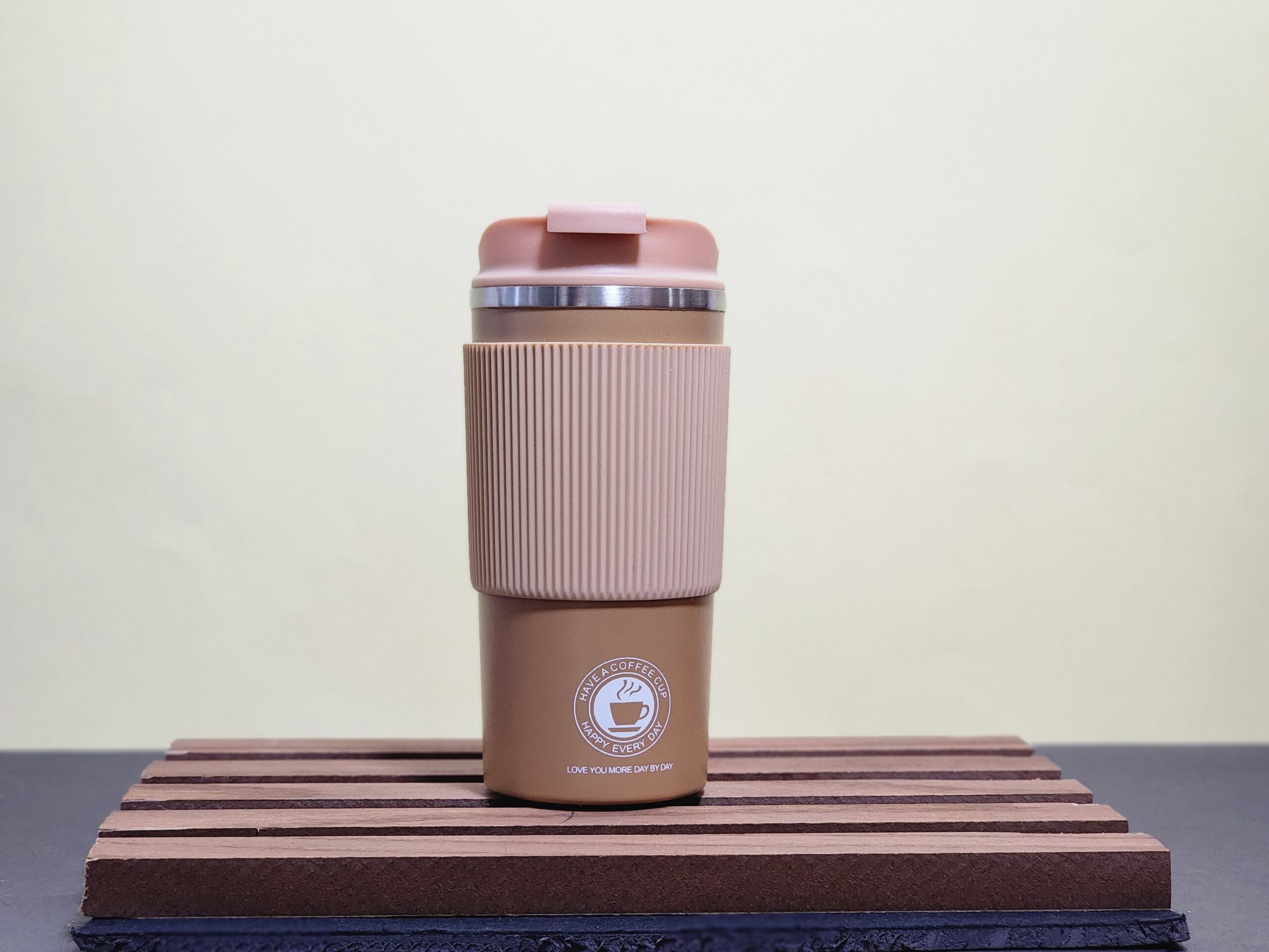 تراول ماگ دور سیلیکونی 500 میل